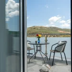 terraza-habitacion-arroyo-iznajar